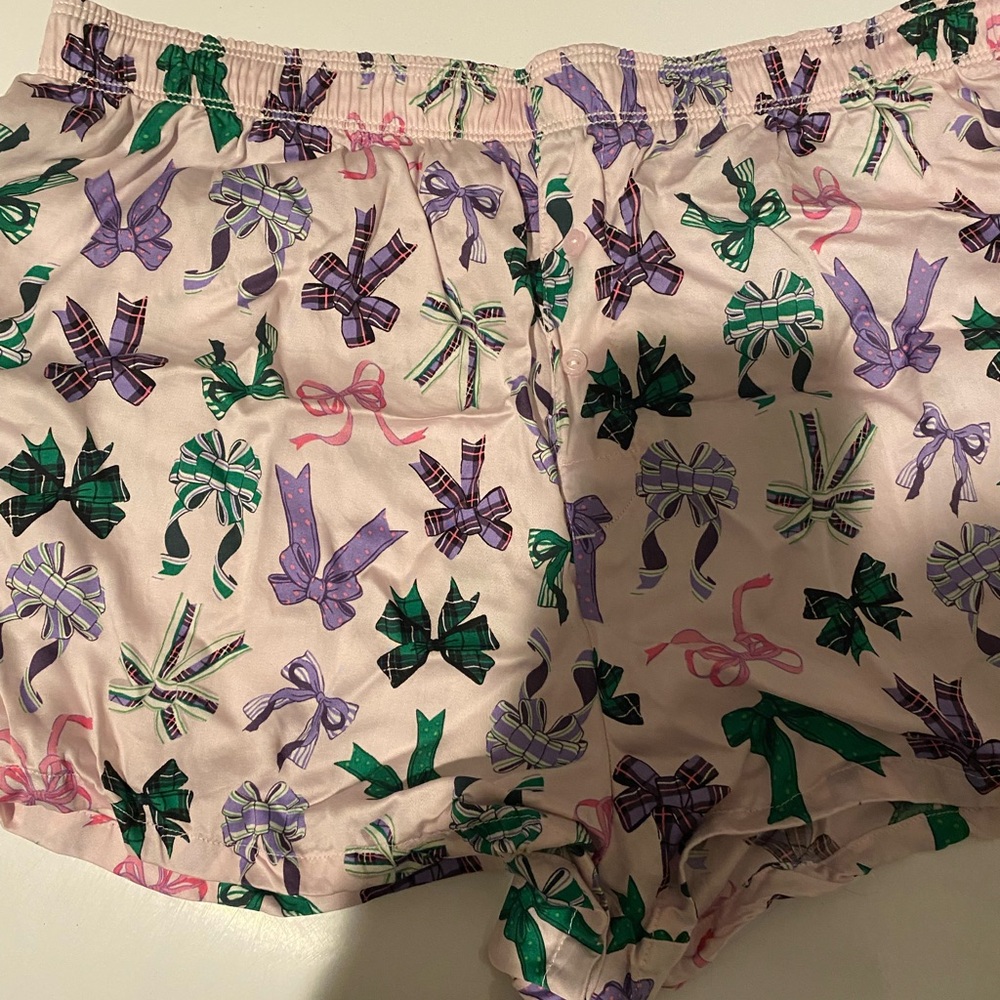 NWOT PINK Boxer Bow Shorts